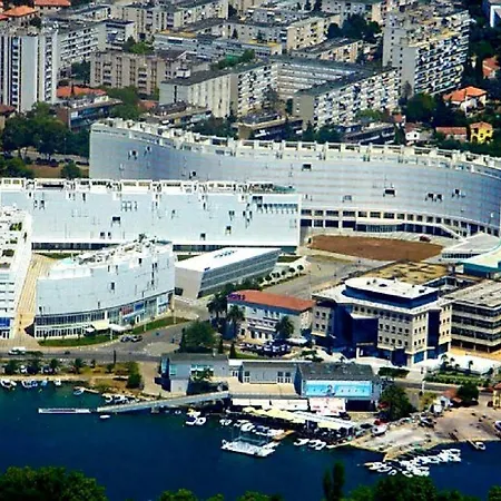 Blue Apartamento Zadar